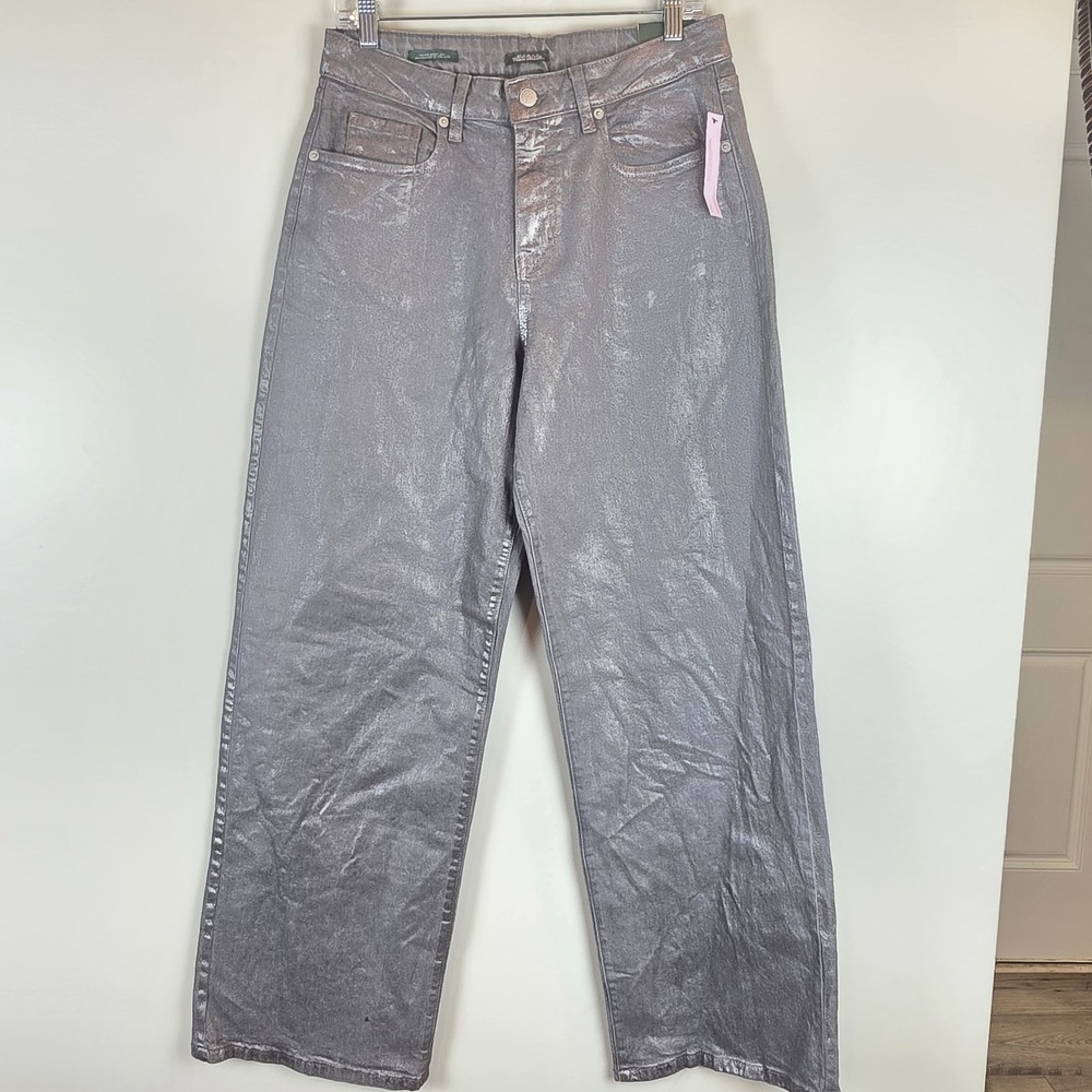 Wild Fable High Rise Baggy Jeans Sz. 8R New Denim Metallic Wash Womens.E33